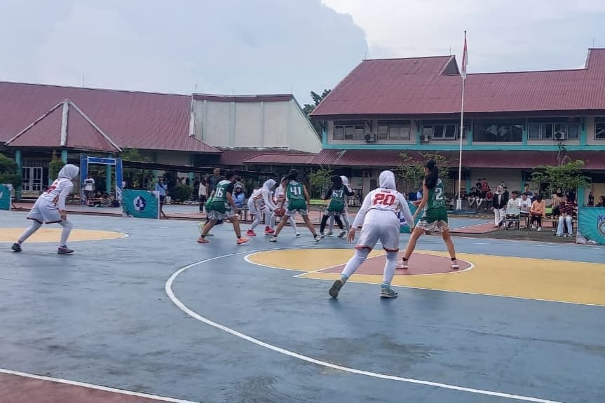 -120420251125184144051