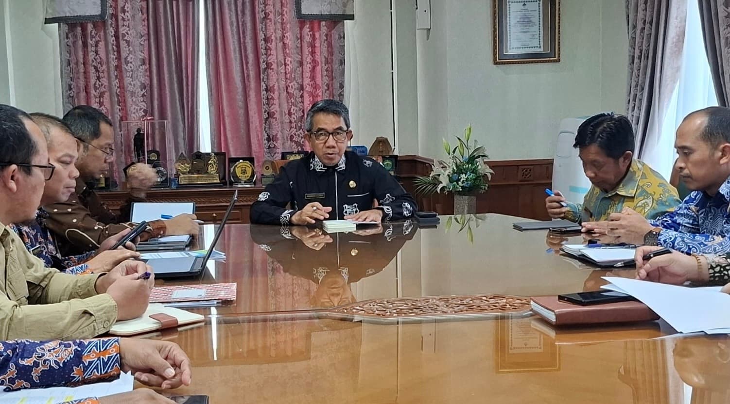 8-188020251125183748179