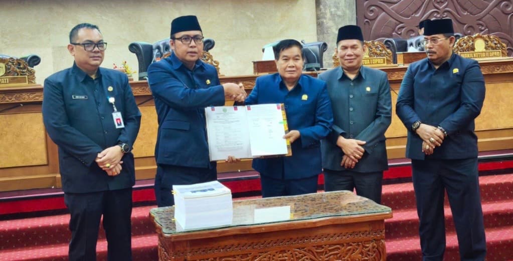 Bupati Kubar