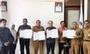 BPKAD Bontang Serahkan Hibah Gedung untuk Bawaslu, Syahbirin: Wujud Dukungan Pemkot Perkuat Pengawasan Pemilu