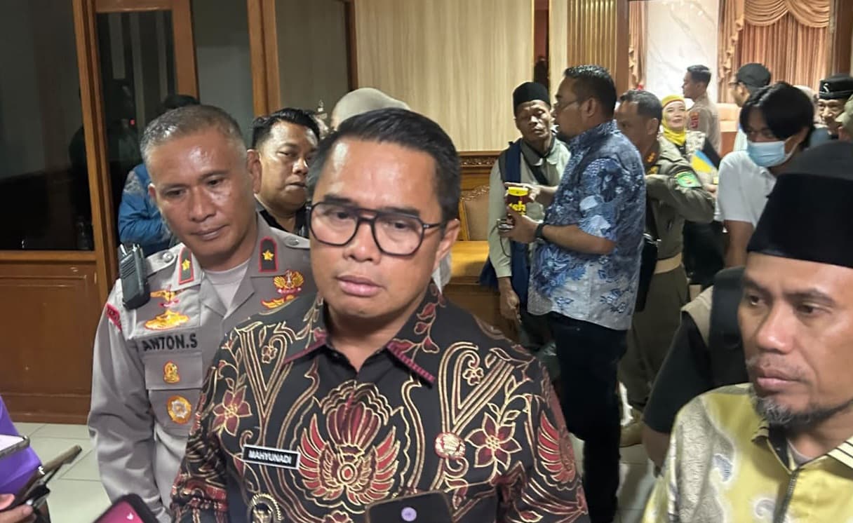 Mahyunadi dan Jimmi audiensi sengeketa lahan masyarakat tepian langsat dengan PT MKC