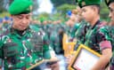 Pangdam Mulawarman Berikan Penghargaan ke Para Prajurit Berprestasi