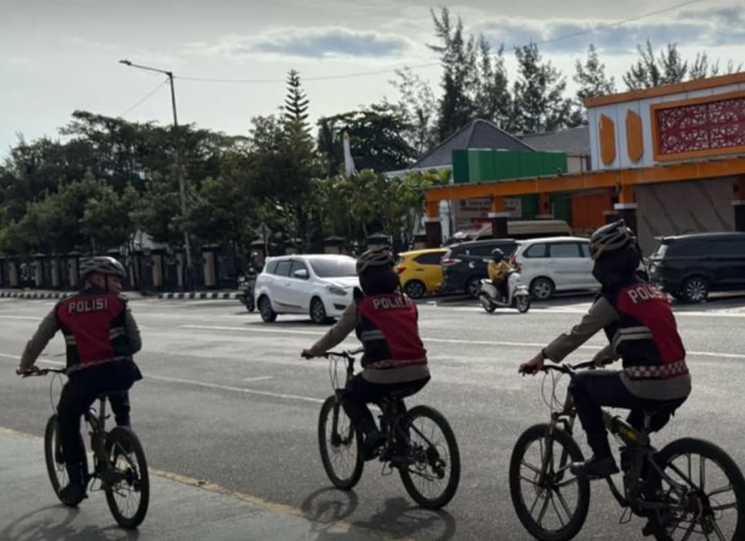 Patroli sepeda Ditsamapta Polda Kaltim