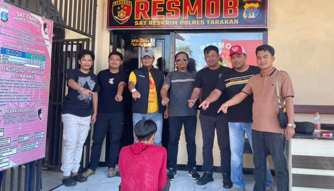 Pencuri motor