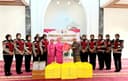 Kepedulian di Balik Seragam, Polwan dan Bhayangkari Polda Kaltim Berbagi Nasi Kotak dan Al-Qur’an di Balikpapan
