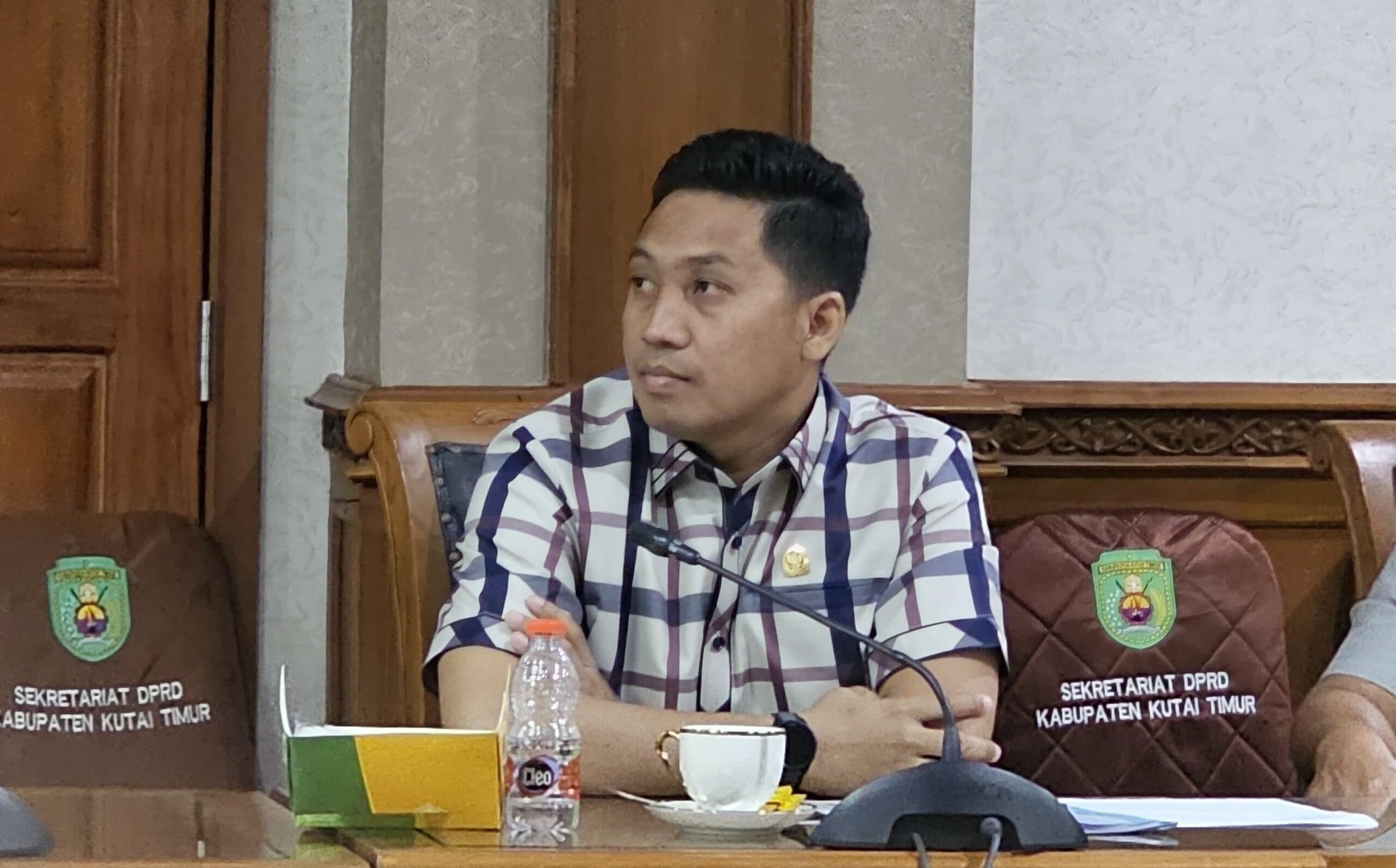 f-347120251125184232237