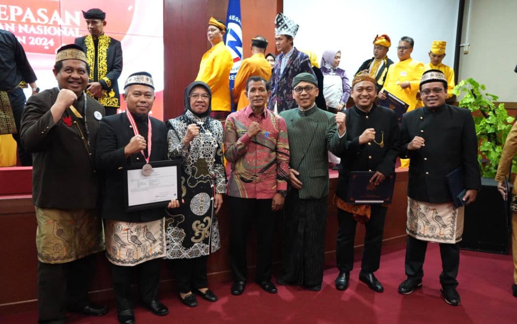 j-808320251125182616080