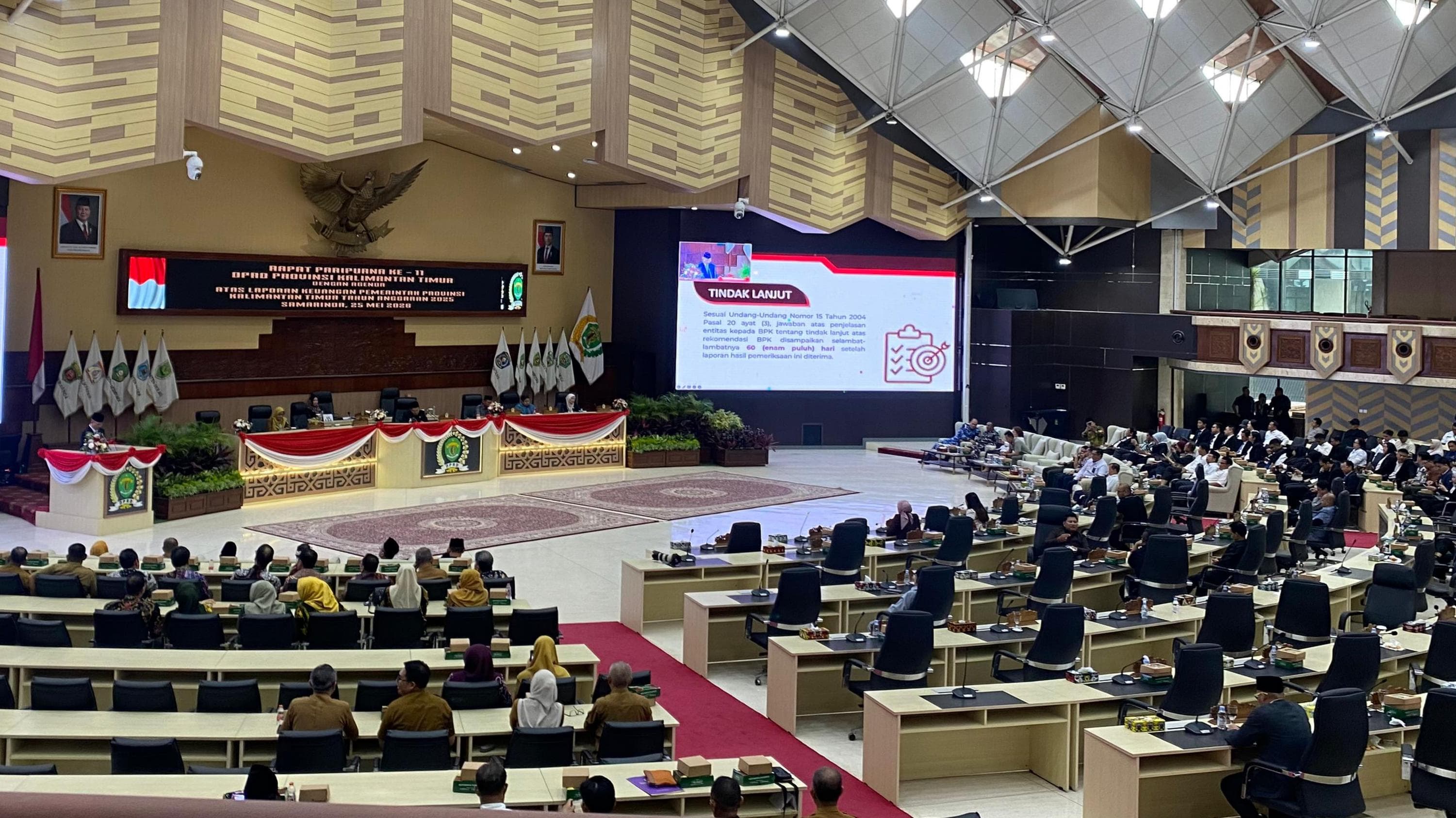 penyerahan Laporan Hasil Pemeriksaan (LHP) Kaltim