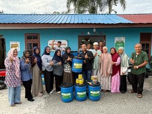 program sosial PLN