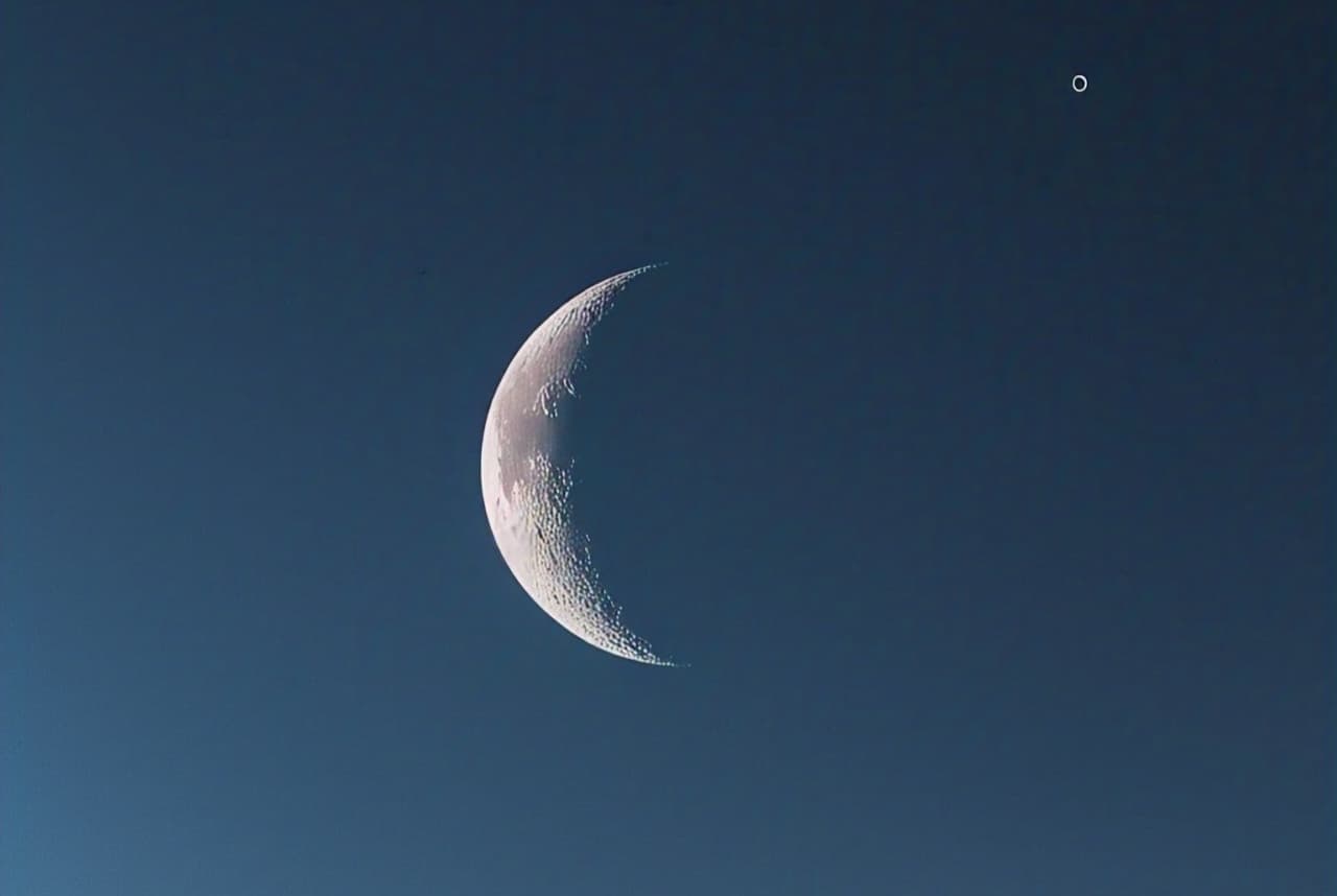 q-679420251125184105994