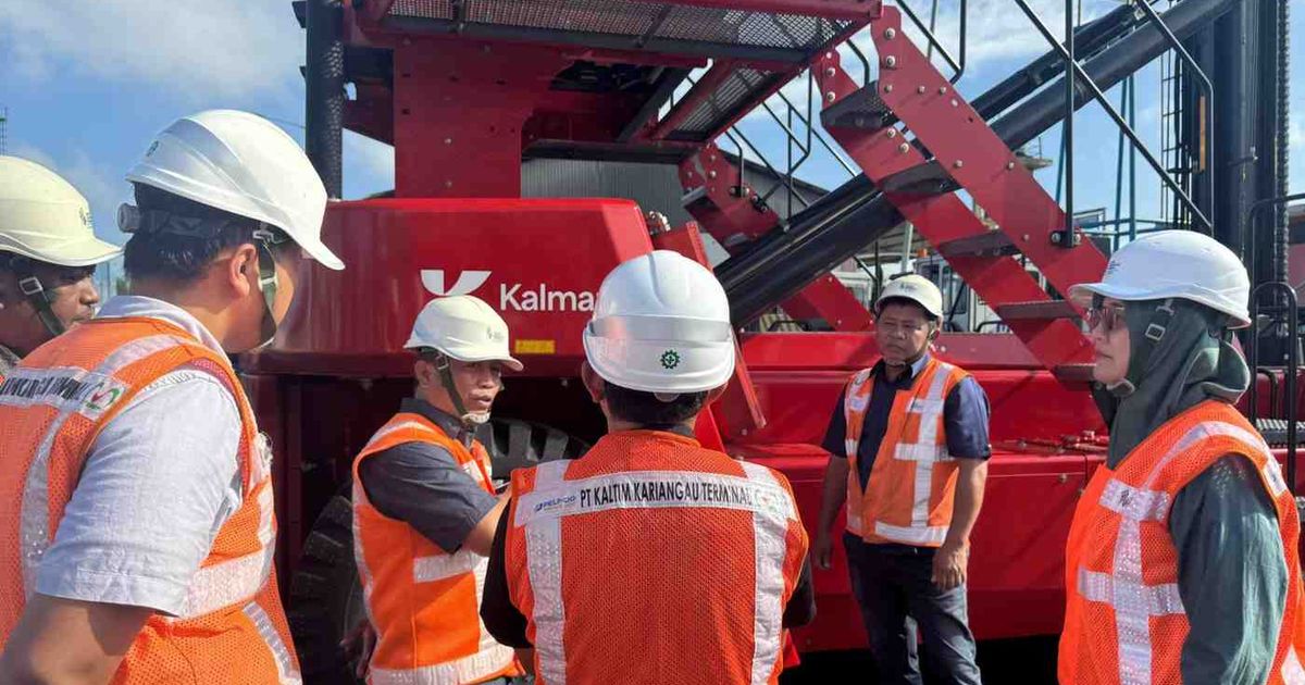 KKT Tambah Side Loader, Bongkar Muat Petikemas di Balikpapan Makin ...
