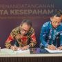 Ketua PA Bontang Nor Hasanuddin tandatangani Nota Kesepahaman dan Perjanjian Kerjasama dengan Pupuk Kalimantan Timur terkait Perlindungan Hak Perempuan dan Anak Pasca Perceraian (foto: PA Bontang)