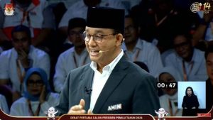 Calon Presiden nomor urut 1 pada debat ketiga Capres 2024 (Foto: Live Streaming KPU RI)