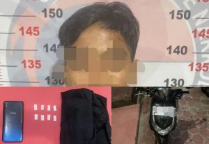 Terduga pengedar sabu-sabu dan barang buktinya diamankan Polres Bontang (aset: katakaltim.com)