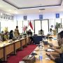 Legislator Kota Bontang gelar rapat terkait dengan kawasan industri bersama Dinas Penanaman Modal dan Pelayanan Terpadu Satu Pintu (DPMPTSP), Dinas Lingkungan Hidup (DLH), Dinas Perumahan dan Kawasan Permukiman (Perkim), Dinas Pertanahan Kota Bontang. Hadir juga Lurah Bontang Lestari (aset: katakaltim.com)