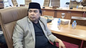 Wakil Ketua DPRD Bontang Agus Haris usai RDP terkait pembebasan lahan kawasan industri di Kelurahan Bontang Lestari (aset: katakaltim.com)