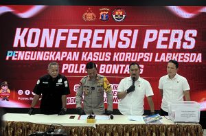 Polres Bontang gelar konferensi pers terkait dugaan kasus Tipikor Labkesda (aset: katakaltim)