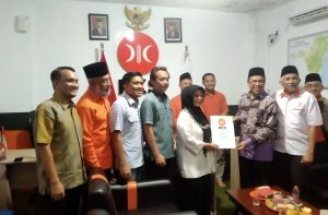 Bakal paslon Neni Moerniaeni dan Agus Haris dapat dukungan PKS (aset: katakaltim)