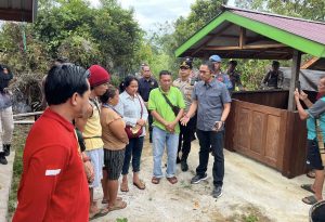 Polres Kubar lakukan pembongkaran makam demi kepentingan autopsi (aset: katakaltim)