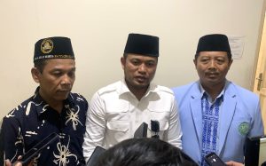 Calon Gubernur Kaltim, Rudy Mas’ud setelah menggelar silaturahmi dengan para guru ngaji di Samarinda, Sabtu 28 September 2024 (aset: puji/katakaltim)