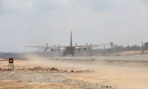 Tim Puslaiklambangja Mabesau, Koopsudnas, dan Koopsud II menguji landasan di Bandara VVIP Ibu Kota Nusantara (IKN) di Kota Balikpapan (aset: katakaltim)