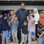 Wali Kota Bontang Basri Rase bersama anak-anak down syndrome. Sesaat setelah hadir dalam Seminar Edukasi dengan tema "Kondisi Biologis dan Fisikologis Rongga Mulut serta Upaya Fisioterapi Anak Down Syndrome" dalam rangka memperingati Bulan Peduli Down Syndrome, di Ruang Pirus Hotel Equator, Kota Bontang, Minggu (22/9/2024).