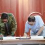 Pemerintah Kota (Pemkot) Bontang melakukan Penandatanganan Nota Kesepahaman atau Memorandum of Understanding (MoU) dengan Perum Bulog dalam rangka Pembangunan Kompleks Pergudangan Perum Bulog di Kota Bontang, Jakarta (18/9/2024)