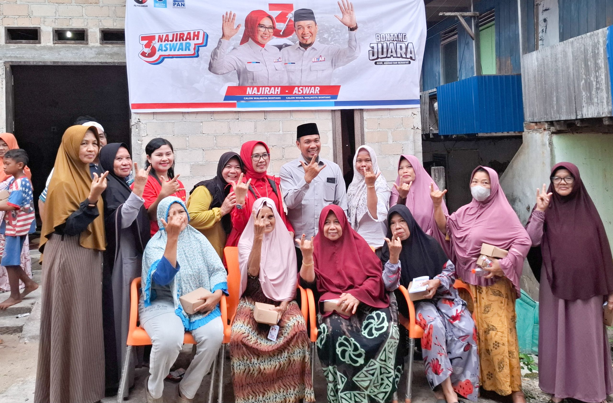 Sosialisasi Program Paslon Najirah-Aswar di Kelurahan Loktuan Bontang Utara, Selasa (8/10)