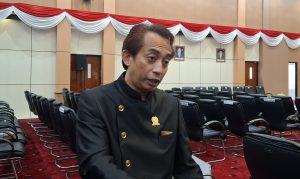 Anggota DPRD Bontang, Rustam (aset: caca/katakaltim)