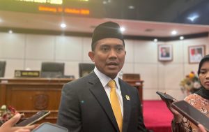 Ketua DPRD Bontang Andi Faizal Sofyan Hasdam (aset: agu/katakaltim)