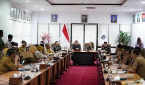 Rapat Kerja Komisi A DPRD Bontang bersama OPD Mitra Kerja, Senin (21/10). (aset: caca/katakaltim)