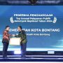 Pemerintah Kota (Pemkot) Bontang menerima penghargaan Top Inovasi Pelayanan Publik untuk Kelompok Replikasi tahun 2024, dalam gelaran Gebyar Pelayanan Publik dengan tajuk "Wujudkan Ekosistem Pelayanan Publik Transformatif, Inovatif dan Inklusif", berlangsung di Jakarta Selatan, Selasa (8/10/2024). (aset: prokompim Bontang)