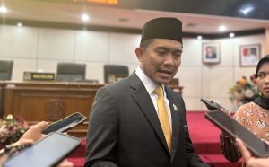 Ketua DPRD Bontang Andi Faizal Sofyan Hasdam (aset: agu/katakaltim)