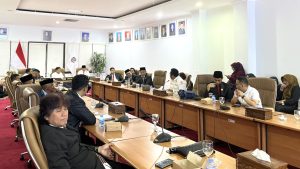 Wakil Rakyat Kota Bontang menggelar rapat paripurna ke-10 masa sidang I tentang Penetapan Alat Kelengkapan DPRD (AKD), Kamis (17/10/2024) di Bontang Lestari (aset: agu/katakaltim)