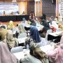 DPPKB Kutim gelar pelatihan Promosi dan komunikasi, informasi, dan edukasi (KIE) program bangga kencana dalam upaya penurunan stunting melalui media cetak dan elektronik serta media luar ruangan. (aset: ain/katakaltim.com)