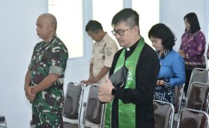 Doa bersama 3 agama di Kota Balikpapan dalam rangka memperingri hari Pahlawan yang jatuh pada 10 November (aset: hilman/katakaltim)