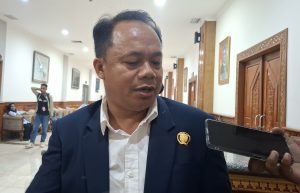 Ketua Komisi A DPRD Kutim, Eddy Markus Palinggi (aset: caca/katakaltim)