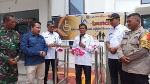 Kelurahan Bontang Baru wujudkan pelayanan publik inklusif melalui program inovatif bertajuk "Kelurahan Ramah Difabel" yang diresmikan Pjs Wali Kota Bontang, Munawwar pada Rabu (20/11/2024). (aset: galang/katakaltim.com)