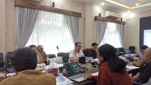 Rapat kerja Anggota DPRD Bontang dengan Badan Pengelolaan Keuangan dan Aset Daerah (BPKAD) Kota Bontang, Senin (11/11/2024). (aset: galang/katakaltim)