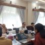 Rapat kerja Anggota DPRD Bontang dengan Badan Pengelolaan Keuangan dan Aset Daerah (BPKAD) Kota Bontang, Senin (11/11/2024). (aset: galang/katakaltim)