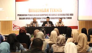 DPPKB Kutim menggelar Bimbingan Teknis (Bimtek) penguatan pengelolaan Kampung Keluarga Berkualitas (KB), berlangsung di Samarinda. (aset: ainun/katakaltim)