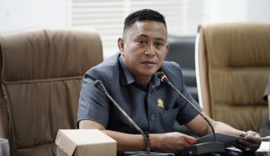 Wakil Ketua Komisi C DPRD Kota Bontang, Muhamad Sahib. (Dok: galang/katakaltim.com)