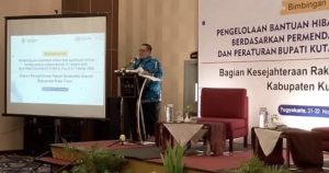 Bagian Kesejahteraan Rakyat (Kesra) Pemkab kutim menggelar bimtek Pengelolaan Bantuan Hibah dan Bantuan Sosial (bansos) di Jogjakarta. (aset: yuni/prokutim)