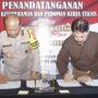 Polda Kaltim bersama pihak PT Indexim Coalindo lakukan penandatanganan Nota Kesepahaman (MoU) dan Pedoman Kerja Teknis terkait Penyelenggaraan Jasa Pengamanan dan Penegakan Hukum, Jumat 10 Januari 2025, di Balikpapan. (dok: hilman/katakaltim)