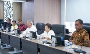 Otorita Ibu Kota Nusantara (IKN) menggelar pertemuan dengan sejumlah investor perbankan terkemuka di Indonesia, antara lain BRI, Mandiri, BNI, Kaltimtara, BTN, serta BCA, Jumat 17 Januari 2025 di Jakarta. (Dok: Otoritas IKN)