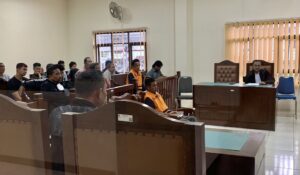 Suasana sidang perkara tambang galian C ilegal eks Hotel Tirta Balikpapan pada Kamis 13 Februari 2025 (dok: hlm/katakaktim)