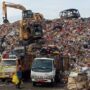 Tumpukan sampah yang berada di TPA Manggar Balikpapan yang juga merupakan bagian dari Balikpapan Waste Management Control Room, Jumat (7/2/2025). (Dok: hlm/katakaltim)