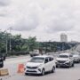 Arus lalu lintas di kawasan jembatan Mahakam di Kota Samarinda. Dipotret pada Jumat 28 Februari 2025, sore (dok: ali/katakaltim)