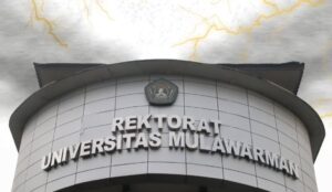 Rektorat Universitas Mulawarman (dok: @bemunmul)