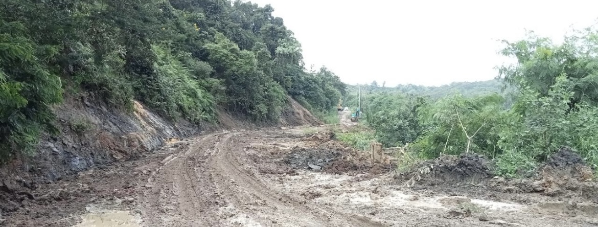 Kondisi jalan setelah dibersihkan (dok: caca/katakaltim)